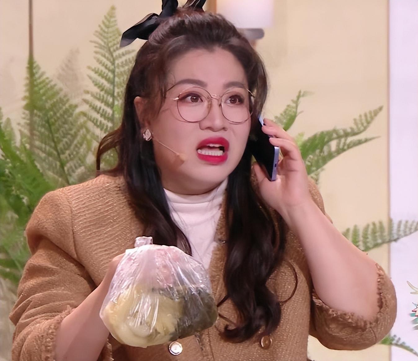 湖南晚會小品被吐槽尬演