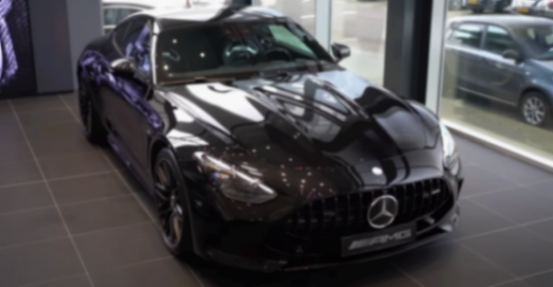 全新AMG GT63海外到店實(shí)拍,搭4.0T V8發(fā)動(dòng)機(jī),性能爆表