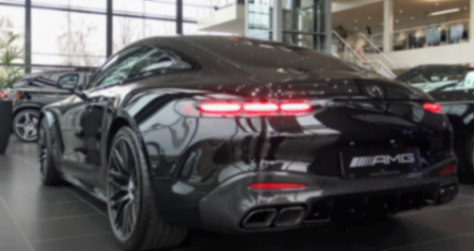 全新AMG GT63海外到店實(shí)拍,搭4.0T V8發(fā)動(dòng)機(jī),性能爆表