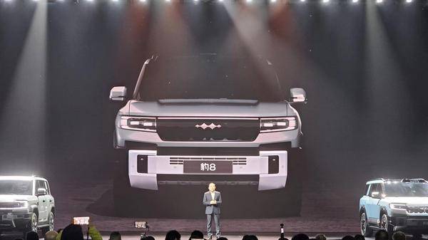 583硬派家族+SUPER 9跑車方程豹產(chǎn)品矩陣獻(xiàn)禮比亞迪30周年