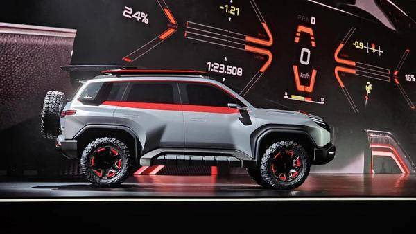 583硬派家族+SUPER 9跑車方程豹產(chǎn)品矩陣獻(xiàn)禮比亞迪30周年