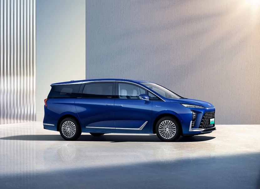 均價40萬以上 北京車展這些高端車值得關注 GL8插混/ Macan EV