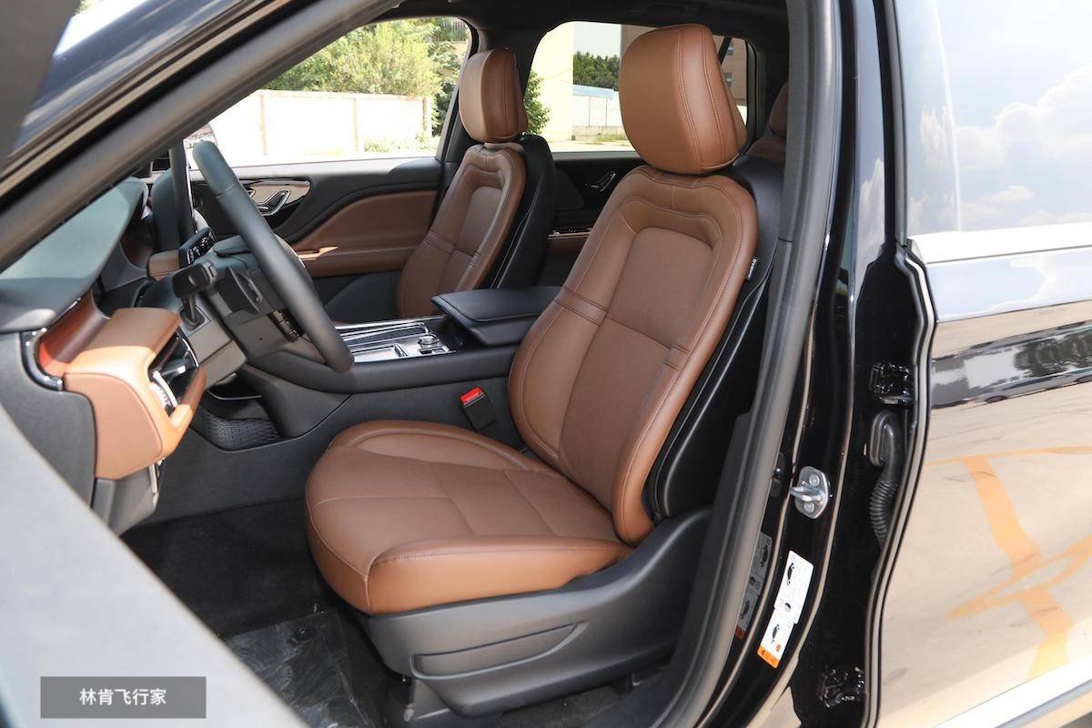 預(yù)算60萬買豪華SUV,林肯飛行家對比奧迪Q7,究竟誰更勝一籌?