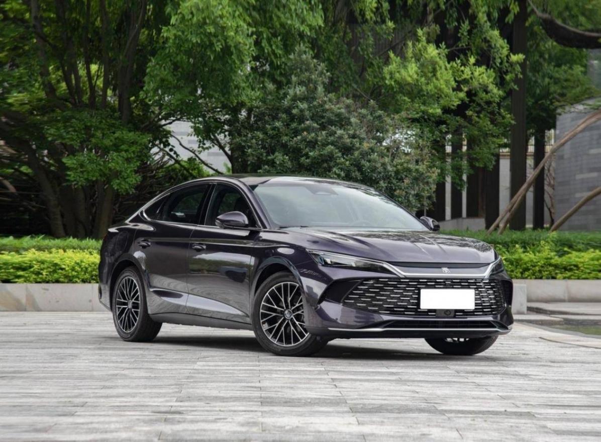 比亞迪全新新能源轎車秦L將上市,車長(zhǎng)超4米8,或低于10萬(wàn)起售?