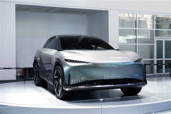 東風(fēng)奕派北京車展再上新,eπ008 預(yù)售五小時訂單破萬