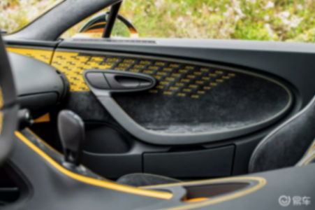 布加迪Chiron Super Sport “55 1of1”官圖 紀念首款SS車型