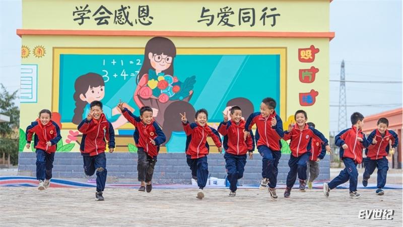 上汽通用汽車蟬聯(lián)兩項(xiàng)企業(yè)社會(huì)責(zé)任權(quán)威大獎(jiǎng)