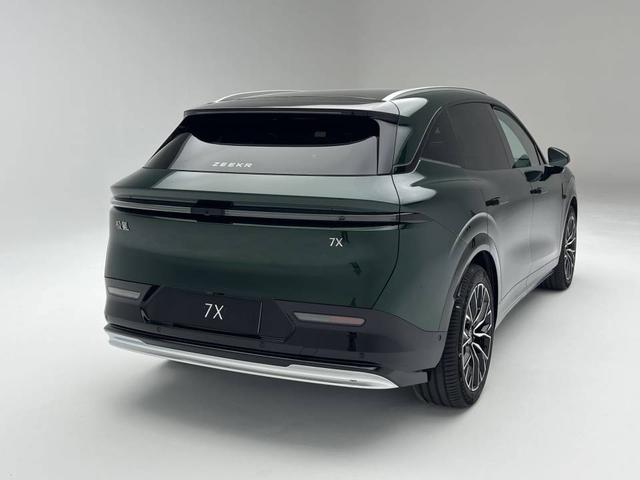 又創(chuàng)新紀(jì)錄！極氪7X坐實(shí)豪華純電市場&ldquo;交付內(nèi)卷王&rdquo;的稱號-有駕