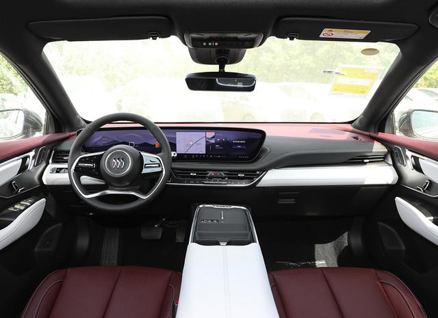 一口價更高性價比！別克君越白金款雙色內(nèi)飾12月開放下定，能買？-有駕