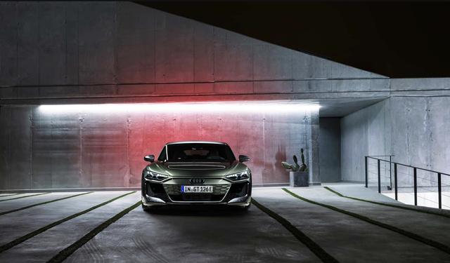 加速最快的量產車！2025款奧迪RS E-Tron GT性能更強，價格更貴-有駕