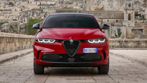 阿爾法經銷商平均每月銷售不到7輛汽車 經銷商感到不安 - 手機中國 -