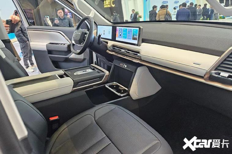 15.58萬起!星際X提供柴油、純電雙動力,開創皮卡越野新紀!