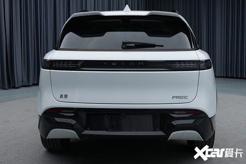 嵐圖明年將推旗艦SUV 華為座艙+智駕加身