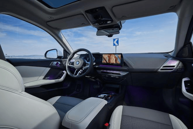 寶馬2系四門轎跑震撼登場(chǎng),運(yùn)動(dòng)豪華新體驗(yàn)等你來(lái)享!