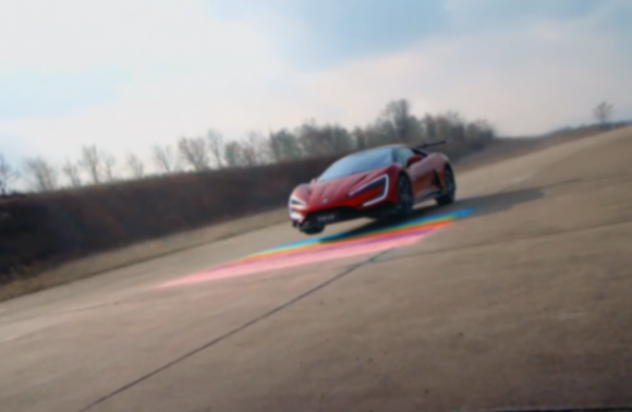 迪士尼飛躍地平線,如今在車?yán)锞湍荏w驗(yàn),仰望U9上線飛躍功能