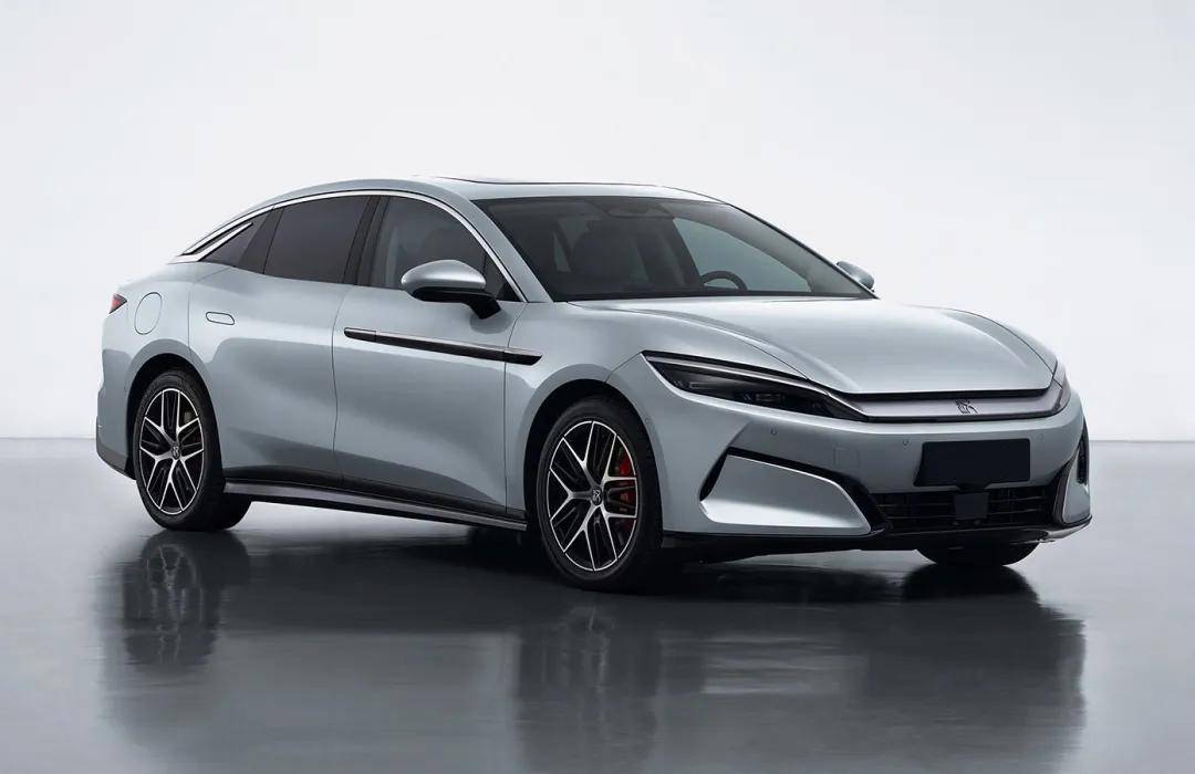 沒買車的別著急!2025的這些重磅新車值得等待