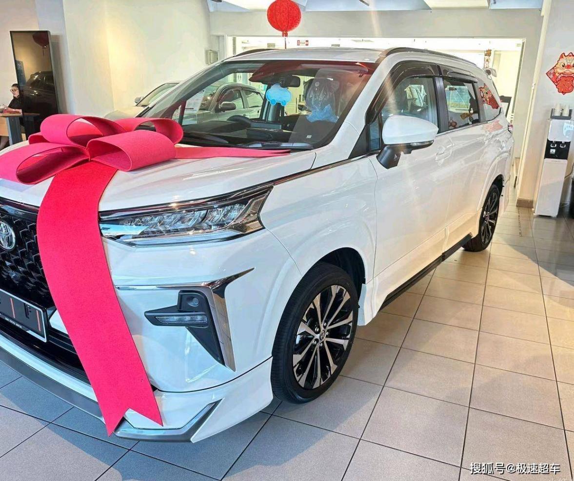 豐田VELOZ實車曝光,入門級家用MPV,平替五菱宏光