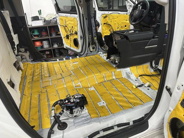 清除噪音 杭州元音改豐田坦途汽車隔音改裝大白鯊