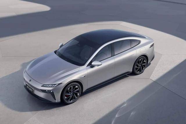 軸距近3米的轎跑車,續航1300km,僅售13萬多,還要啥比亞迪漢?