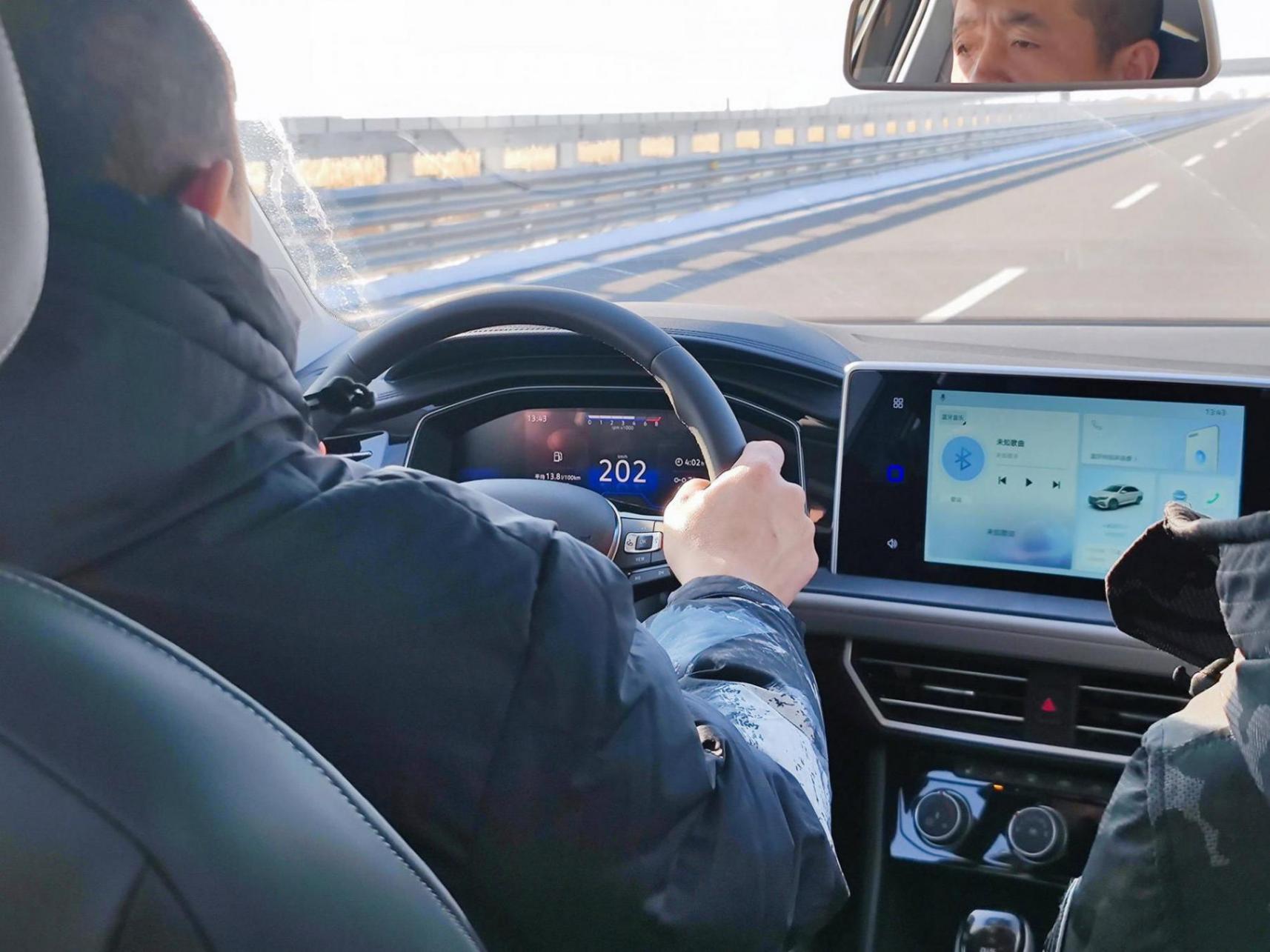 試駕捷達VA7:德系品質與親民價格的完美結合!