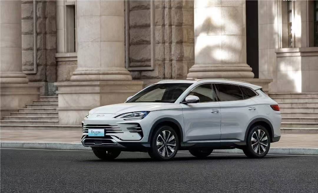 新能源SUV銷(xiāo)冠對(duì)決,零跑C11和宋PLUS DM-i,增程和插混怎么選?