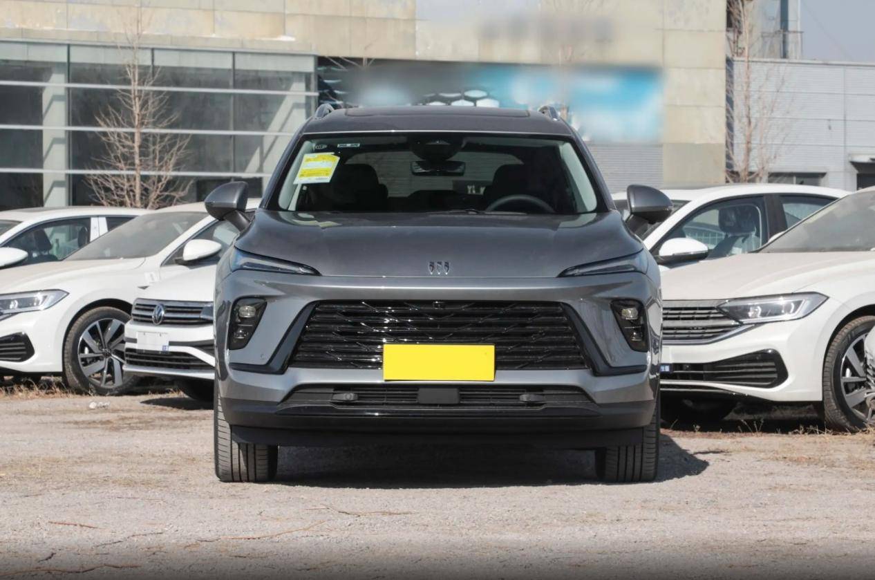 優(yōu)惠高達6萬,標配2.0T+9AT,軸距2833mm,別克昂科威能抄底嗎?