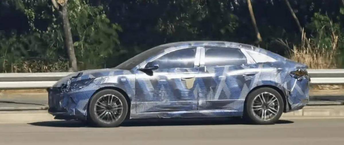 秦L EV申報信息曝光,劍指15萬級中型轎車市場,這實力又穩了