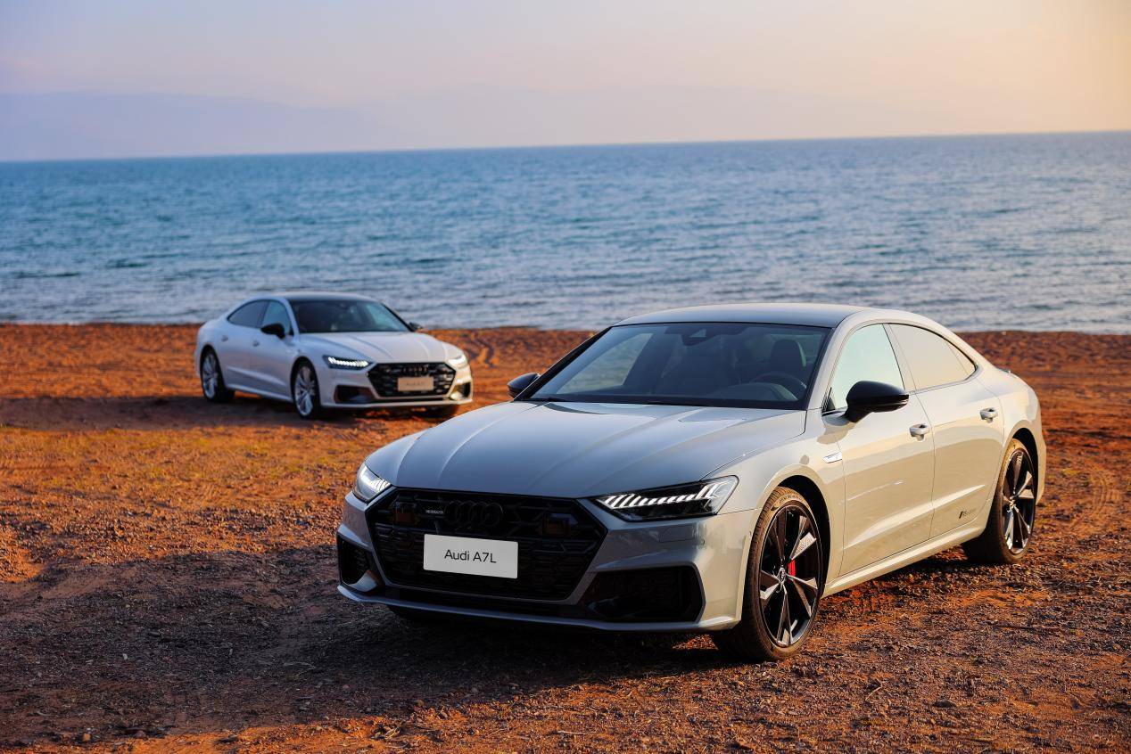 拒絕刻板印象 上汽奧迪A7L VS寶馬5系誰更值得?