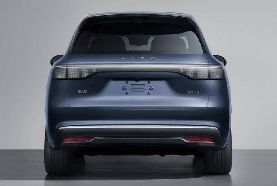 問界M8、昊鉑HL等瞄準35萬級市場,今年中大型SUV井噴? 圖片