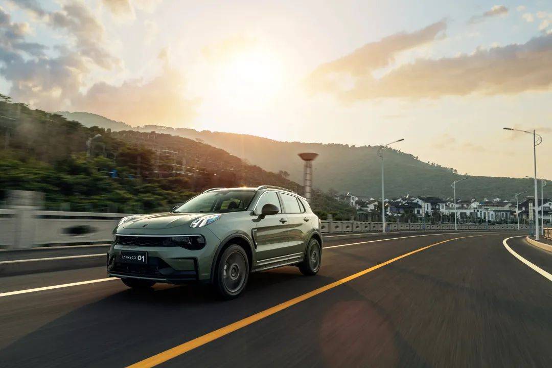 領克、極氪2025新車規劃,3款大型SUV,2款獵裝,極氪混動來了