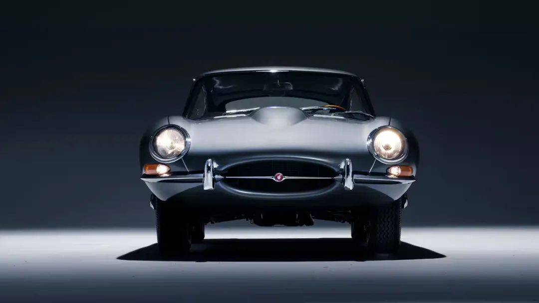 新捷豹:英倫傳承,情系中國(guó)!