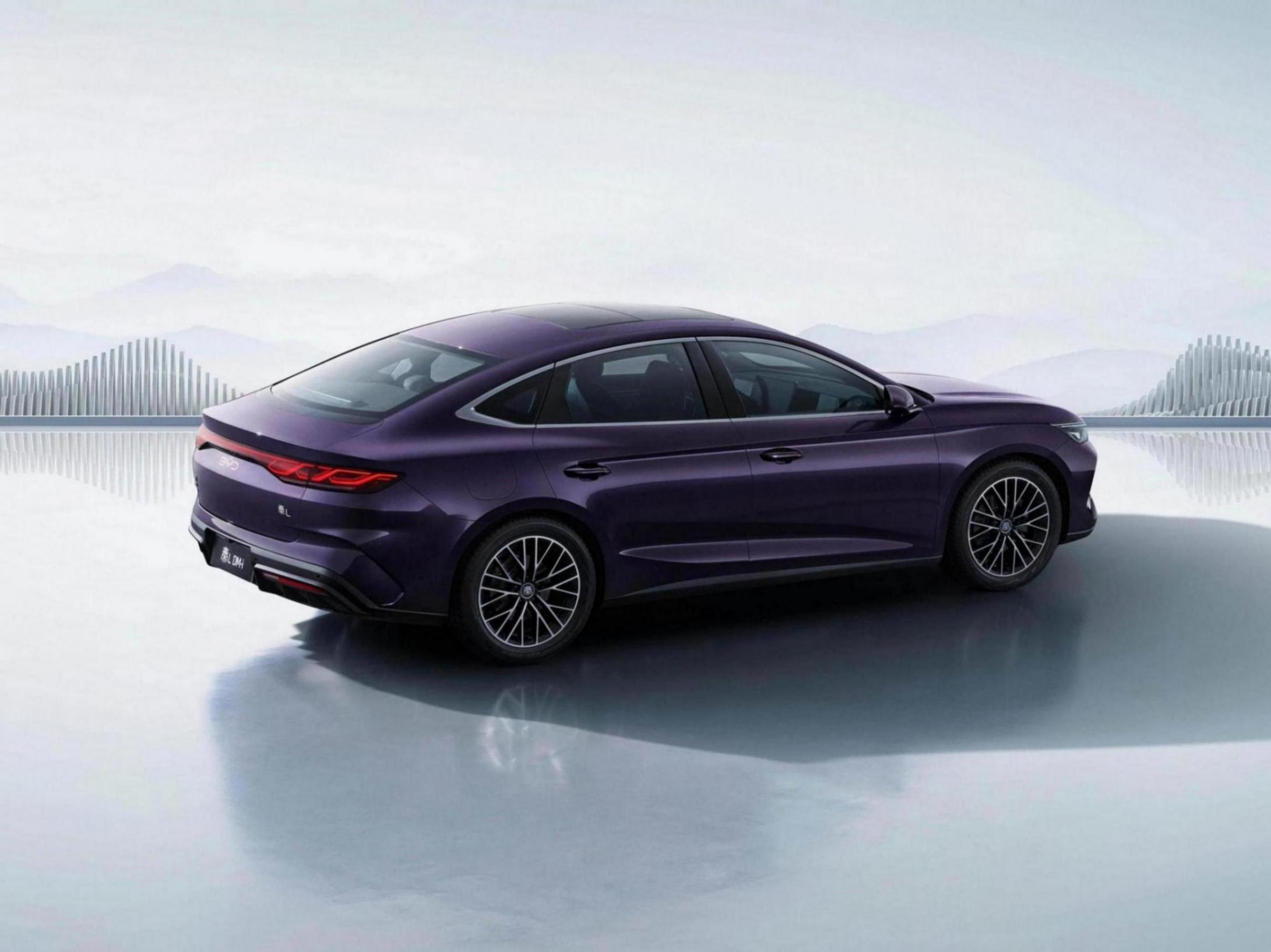 開了幾十輛新能源車,零百加速真不是越快越好,這個區間更保險