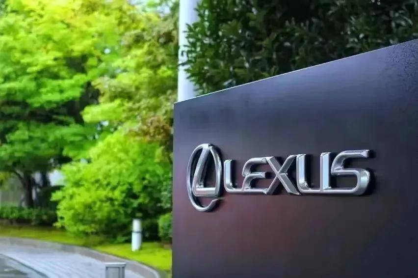 落戶上海,摸著特斯拉過河,雷克薩斯還能延續(xù)“加價(jià)”神話?