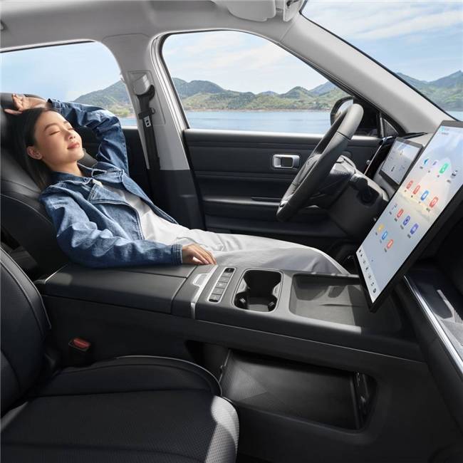 以舊換新至高抵3.3萬,探索06 C-DM多重禮遇助你新年更出眾