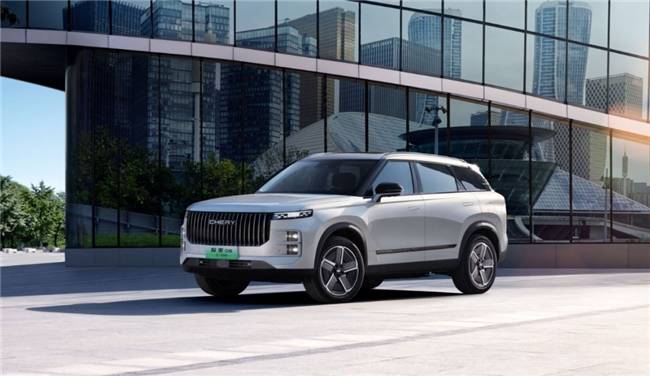 以舊換新至高抵3.3萬,探索06 C-DM多重禮遇助你新年更出眾