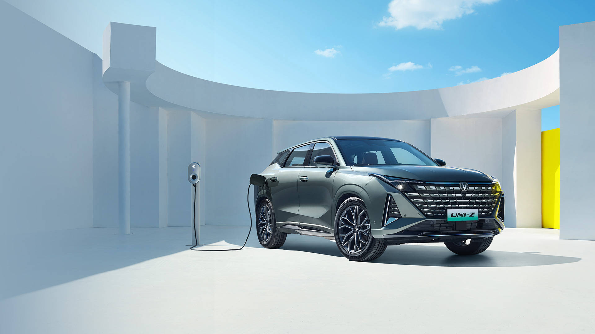 長安UNI-Z新能源戰艦版正式上市 官方指導價為12.49萬元