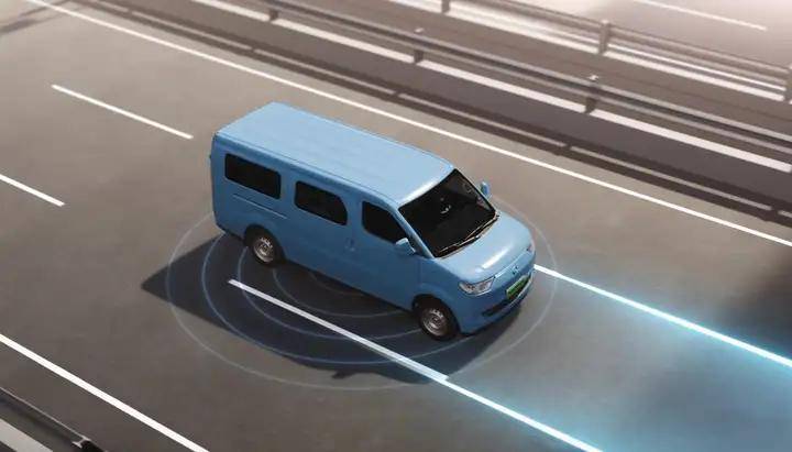 瑞馳開啟商用車全民智駕時代 !EC75智駕客運版上市 8.29萬起