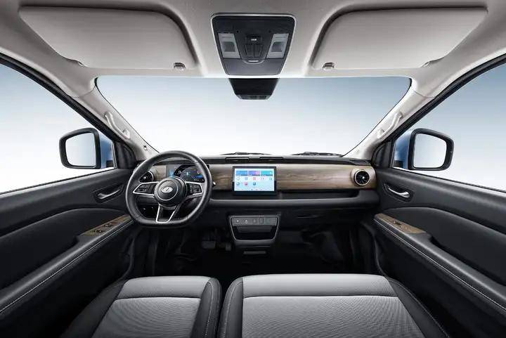 瑞馳開啟商用車全民智駕時代 !EC75智駕客運版上市 8.29萬起