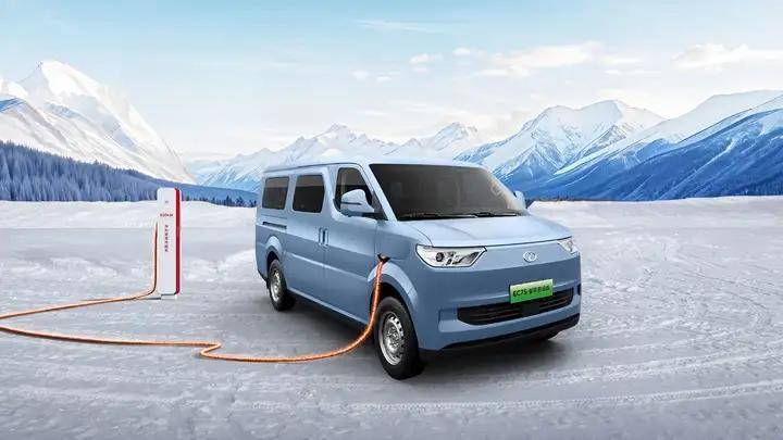 瑞馳開啟商用車全民智駕時代 !EC75智駕客運版上市 8.29萬起