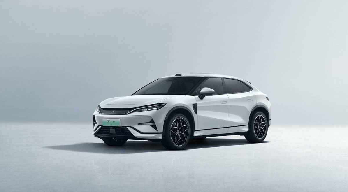 全系標配高階智駕,激光雷達不加價!宋L EV智駕版18.98萬起