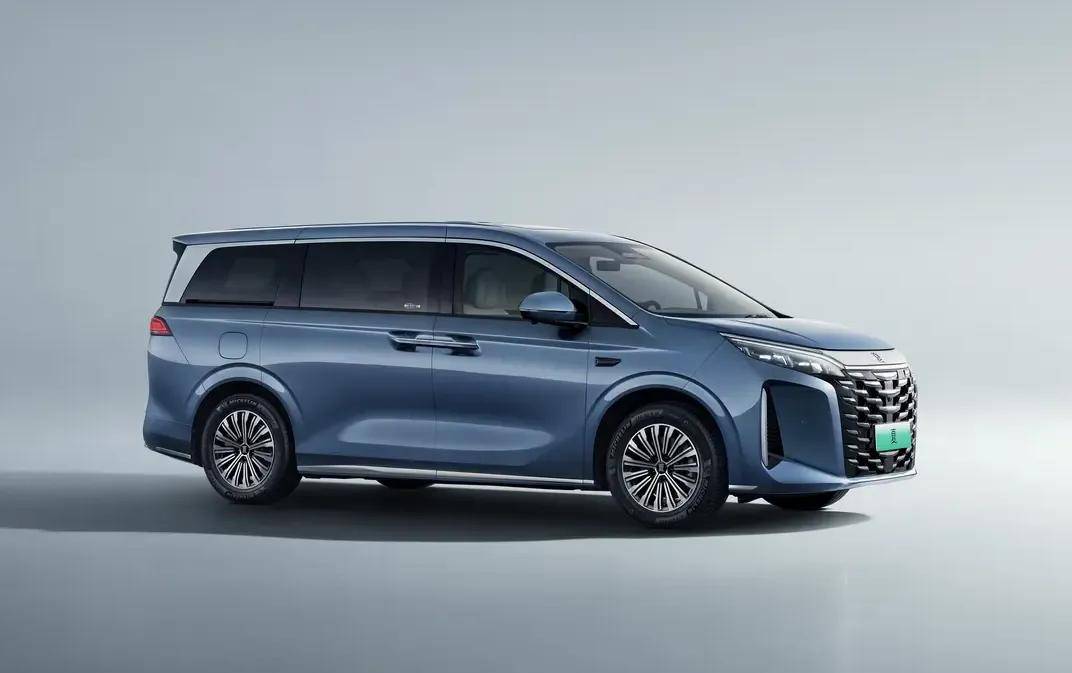 1月車企銷量TOP 10變天,比亞迪屈居第二,合資瘋狂反撲