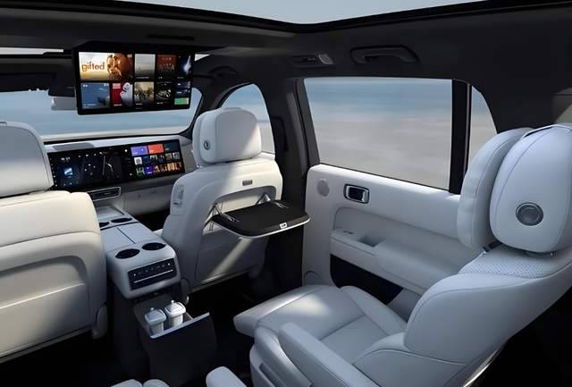 10萬預算買新能源SUV,綽號“小理想”的零跑C10,值得考慮嗎?