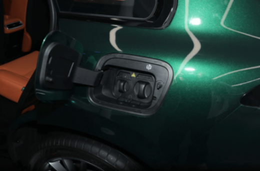 10萬預算買新能源SUV,綽號“小理想”的零跑C10,值得考慮嗎?