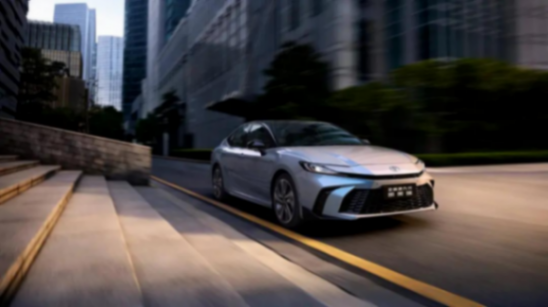 科技的意義在于普及,秦L/海豹06 DM-i問鼎“Dear Car 2025”