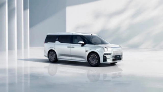 科技的意義在于普及,秦L/海豹06 DM-i問鼎“Dear Car 2025”