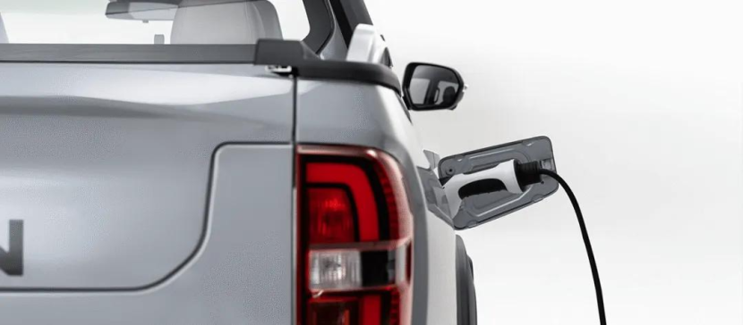 科技的意義在于普及,秦L/海豹06 DM-i問鼎“Dear Car 2025”