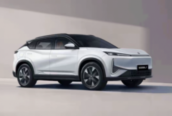 1月售3268臺,銷量下滑近三成,風神L7 PHEV賣不動了?