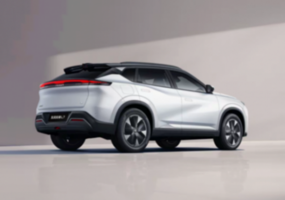 1月售3268臺,銷量下滑近三成,風神L7 PHEV賣不動了?