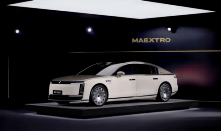 尊界S800內(nèi)飾首曝,黑科技首發(fā),都是金錢的味道