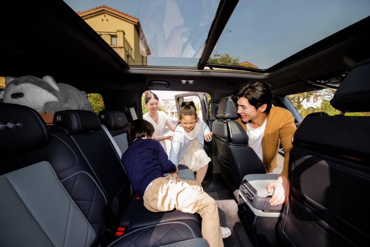 豹5智駕版上市:比亞迪聯(lián)手華為打造智能硬派新標(biāo)桿